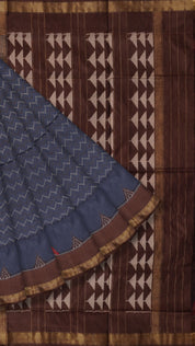 Ikkat Silk Saree with Zigzag Pattern & Plain Border