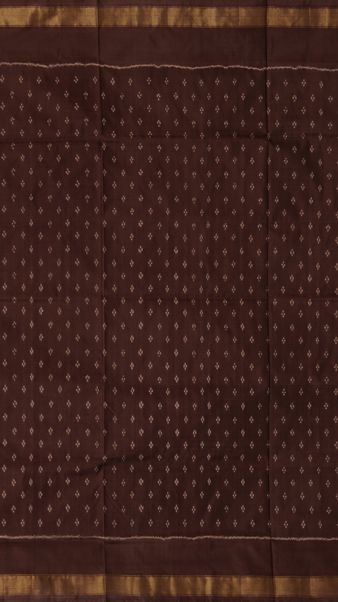 Ikkat Silk Saree with Zigzag Pattern & Plain Border
