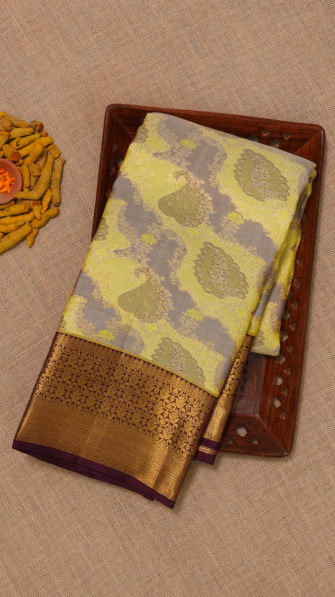 Dual Tone Kanchi Pattu Saree with Snuff Zari Border