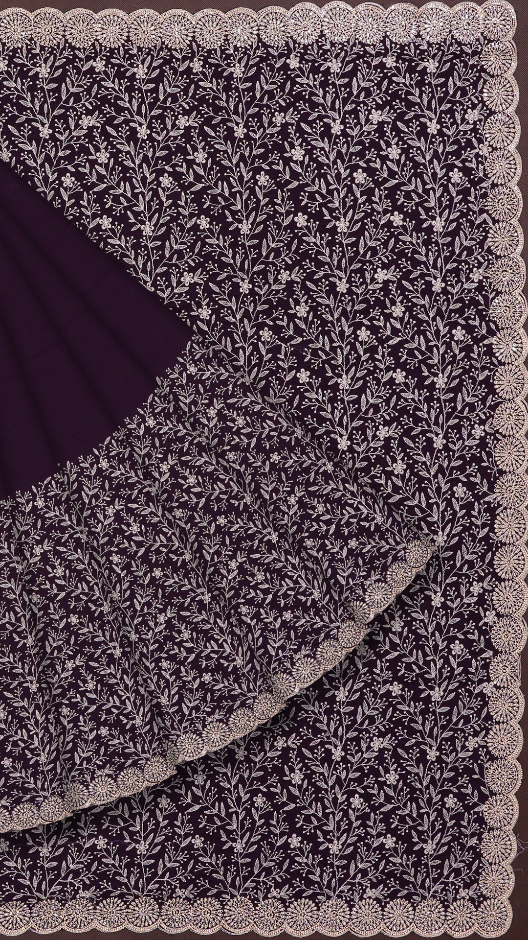 Multi Colour Crush Silk Sarees with Scalloped Border – Vaarahi Silks