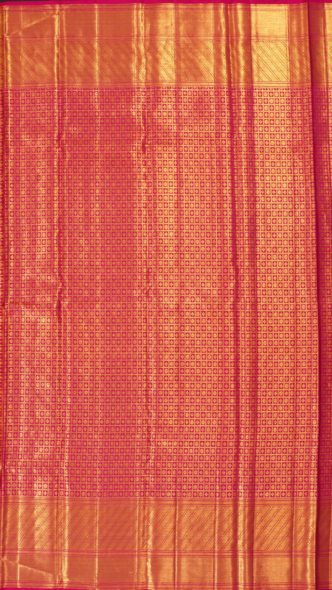 Magenta Pink Kanchipuram Silk Saree with Self Zari Brocade