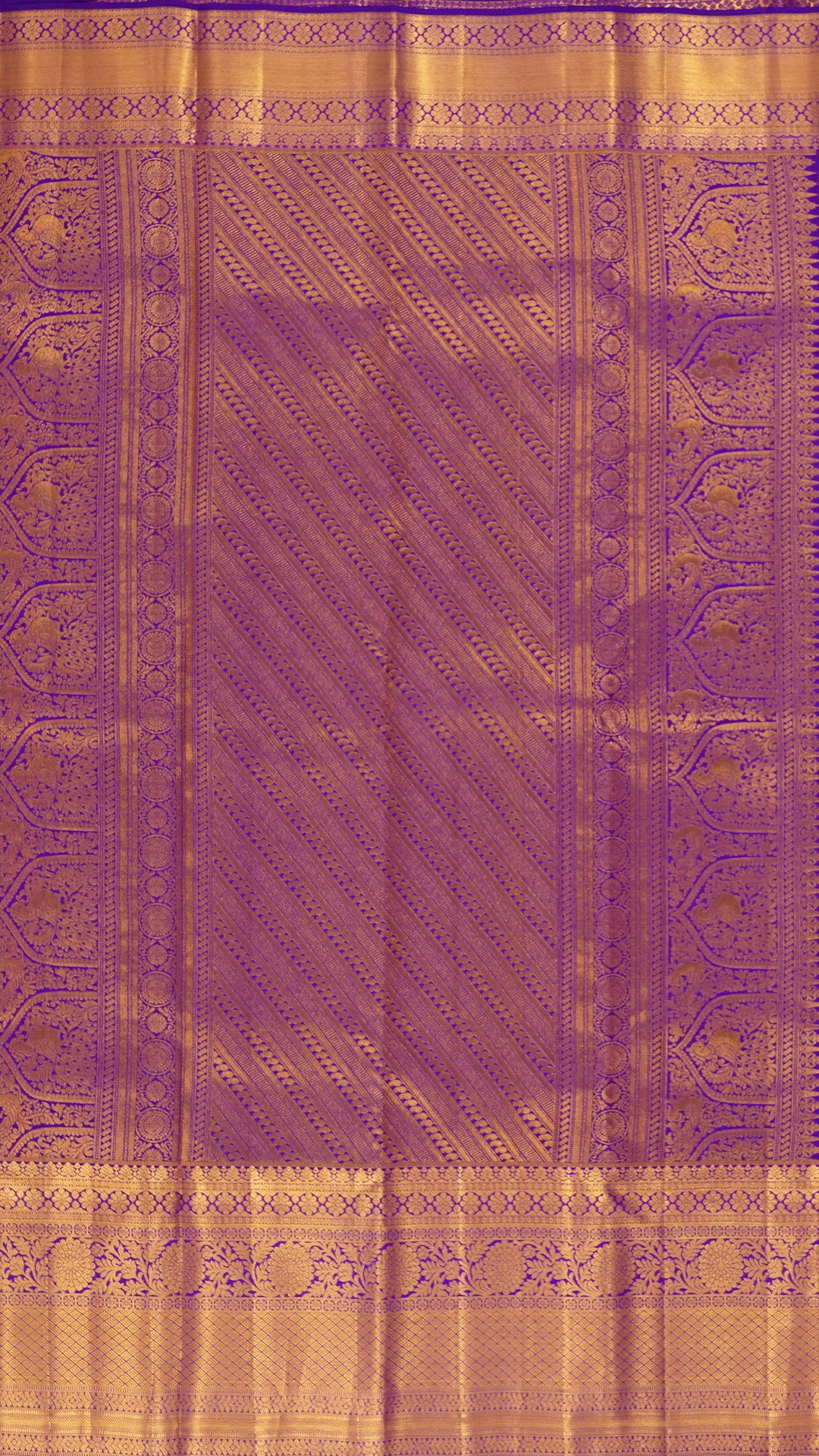 Parrot Green Kanchi Pattu Saree with Purple Contrast Border