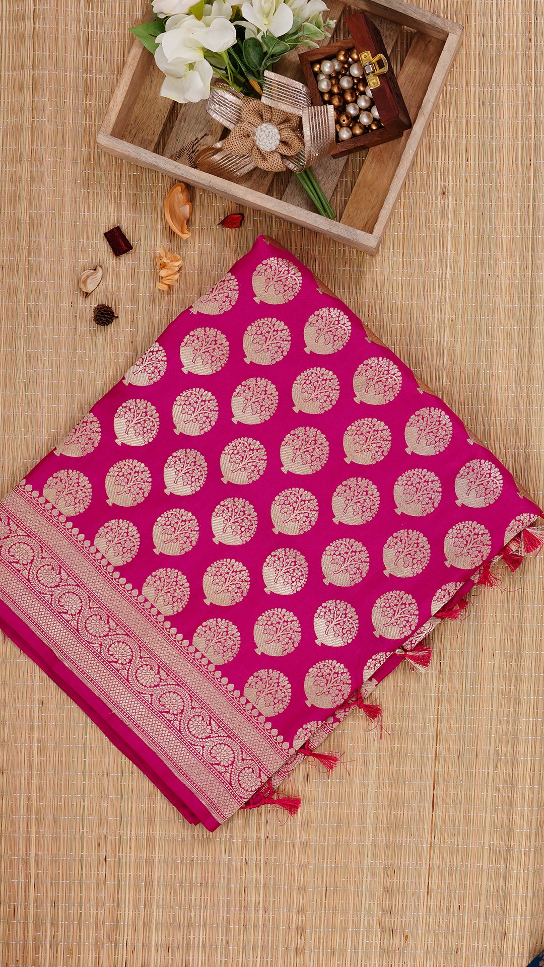 Bright Magenta Banaras Silk Saree with Buta Brocade Border
