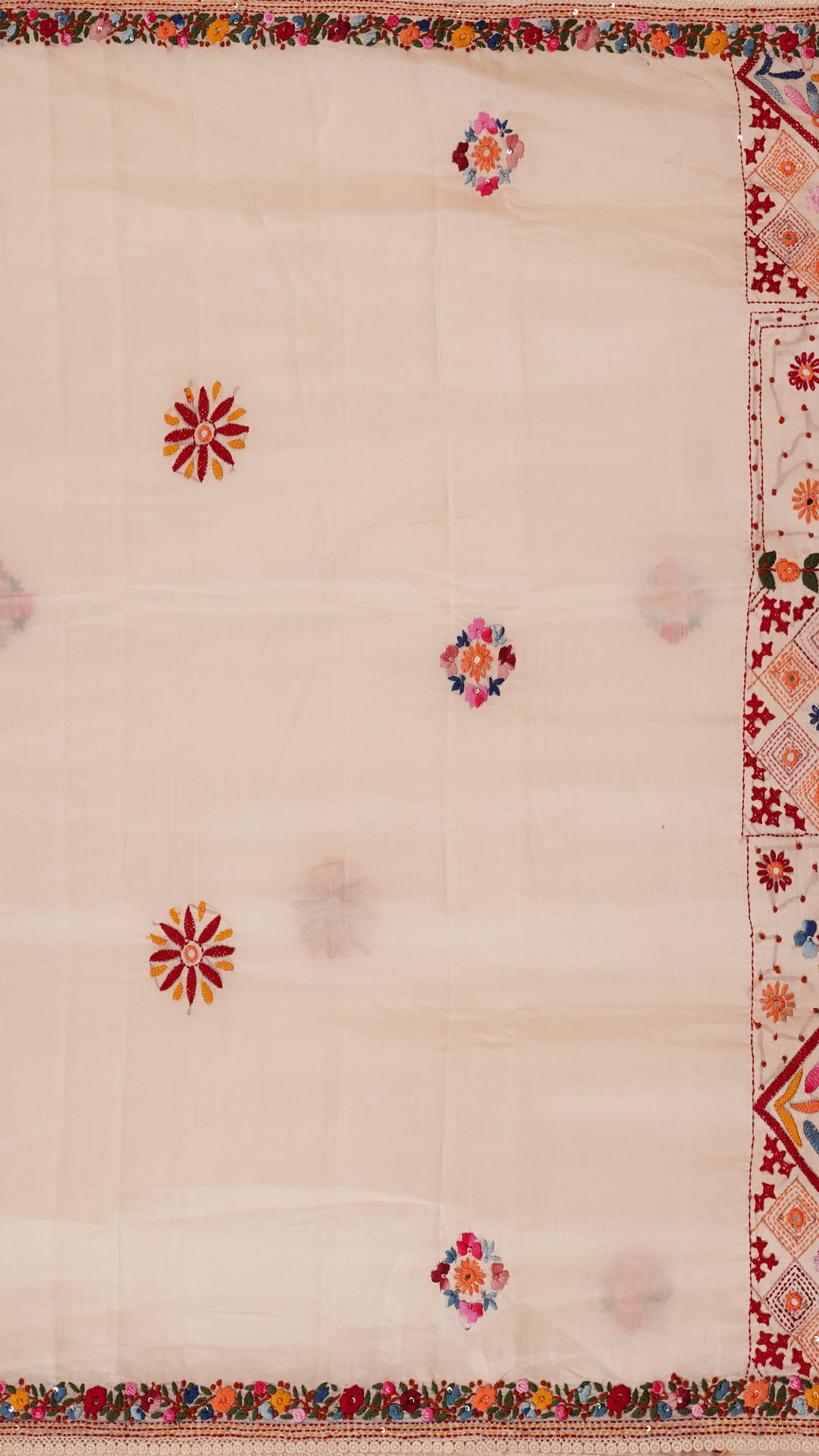 Tusser Silk Butta Saree with Thread Embroidery for Everyday Elegance