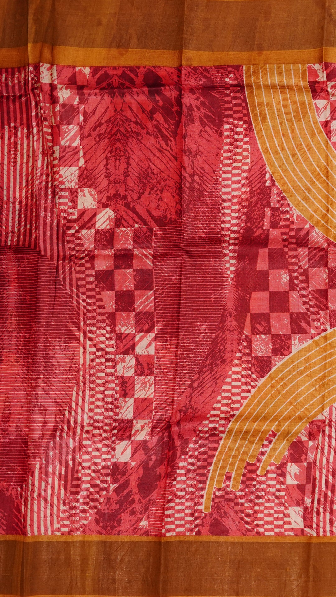Peach Red Tusser Silk Saree with Contrast Copper Kadi Border