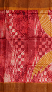 Peach Red Tusser Silk Saree with Contrast Copper Kadi Border