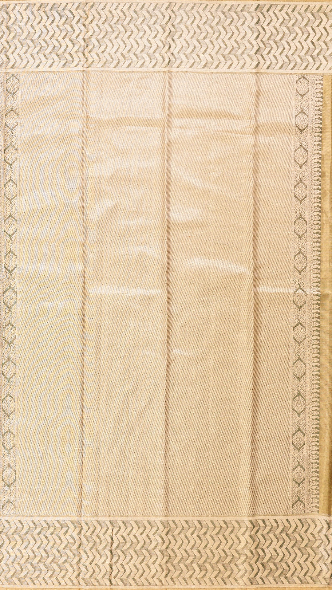 Wheat Kanchipuram Saree with Meenakari Butta