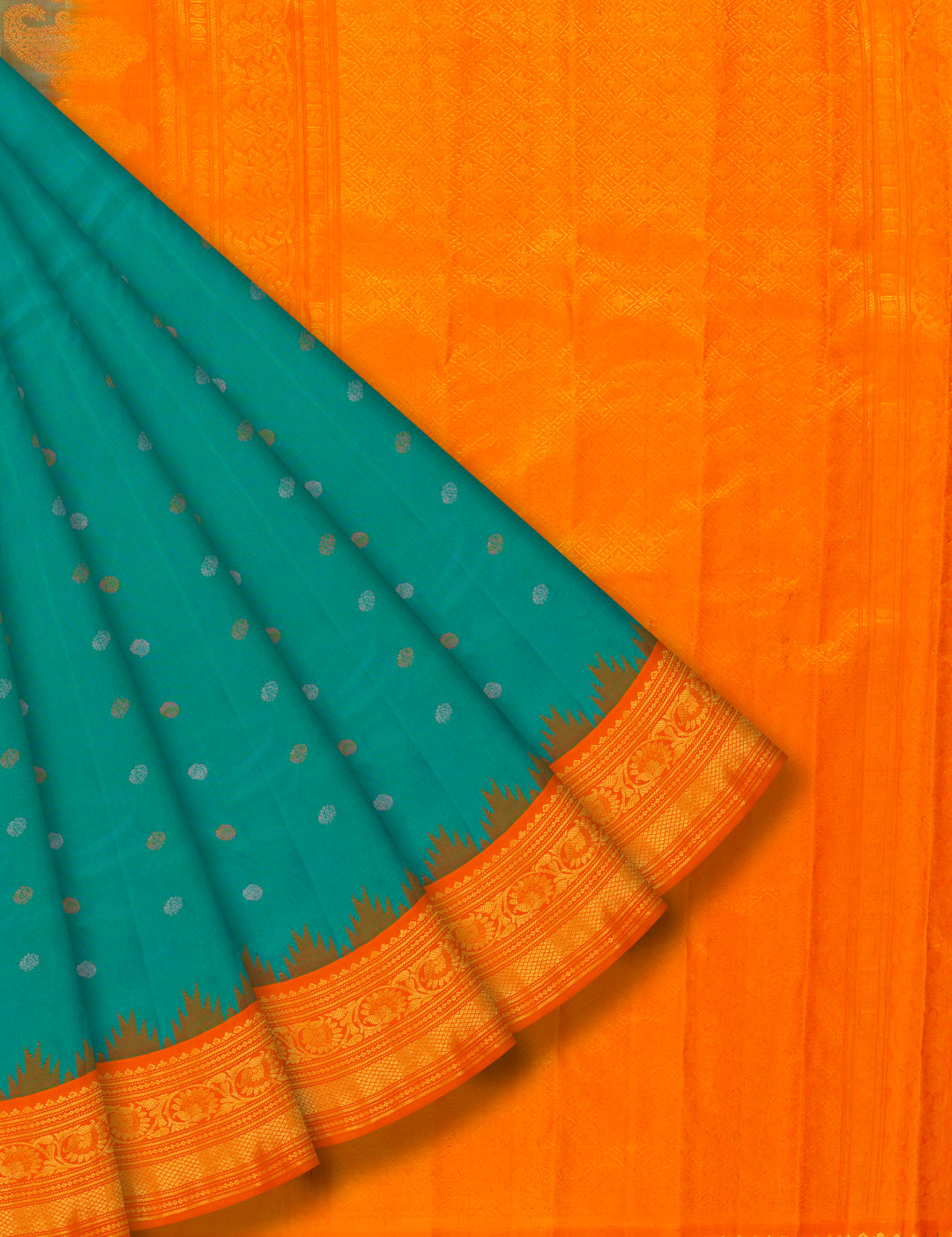 6_0001_VAA00034copy.jpg